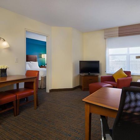 Residence Inn By Marriott Madison West/Middleton Exterior foto
