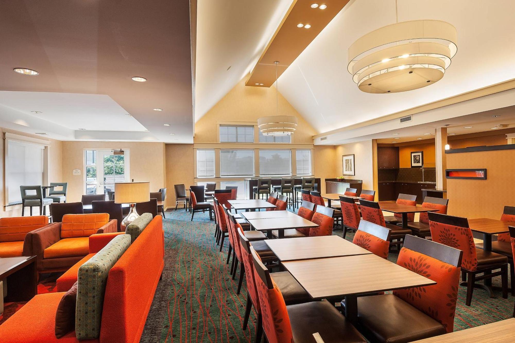 Residence Inn By Marriott Madison West/Middleton Exterior foto